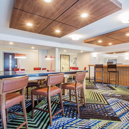 Holiday Inn Express & Suites - Albany Airport - Wolf Road By Ihg Kültér fotó