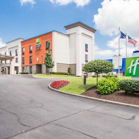Holiday Inn Express & Suites - Albany Airport - Wolf Road By Ihg Kültér fotó