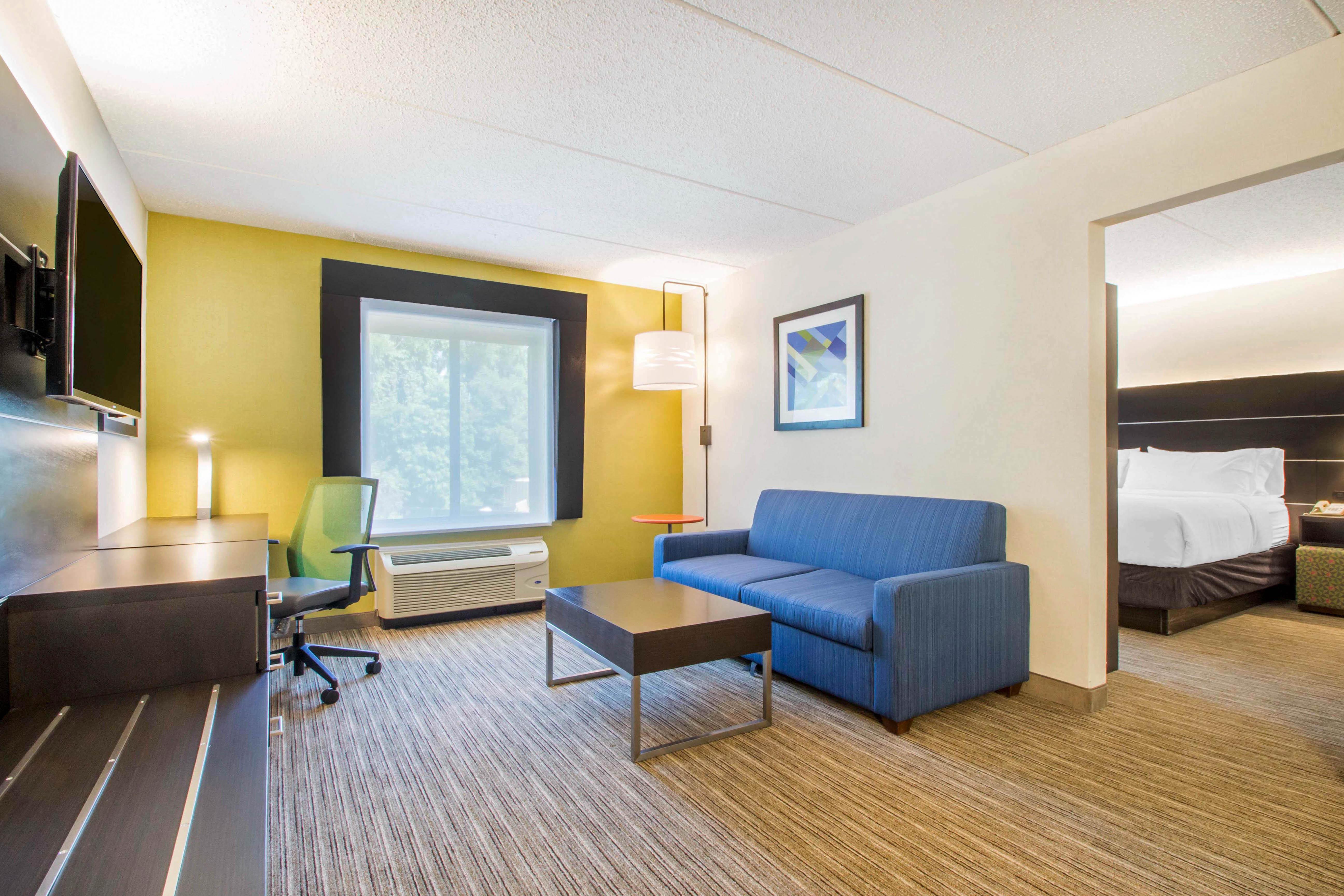 Holiday Inn Express & Suites - Albany Airport - Wolf Road By Ihg Kültér fotó